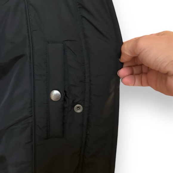 Club Monaco Real Fur Trim Down Jacket size L Large black puffer - Picture 3 of 5